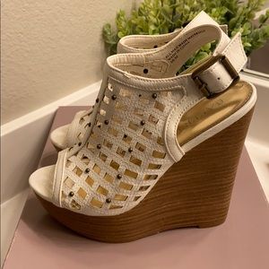 Bakers Wedges
